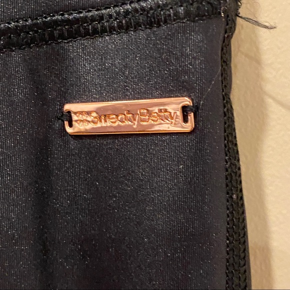 Sweaty Betty Luxe Wet Look Leggings (XS) - Picture 4 of 14